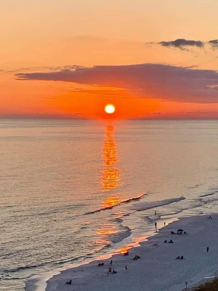 5 Star Resort 11Th Fl Stunning Sunrise 2Br 2Ba King Suite,Pools ,Shuttle Or Walk To Beach Destin Exterior foto